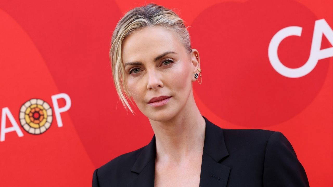 Charlize Theron'un otomobili, evinin bahçesinden çalındı
