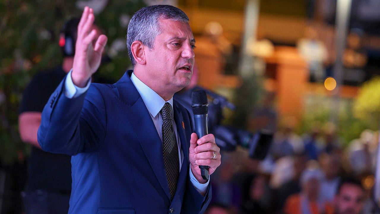 Özgür Özel'den 15 Eylül öncesi kritik çağrı: Yarını işaret etti, saat verdi!