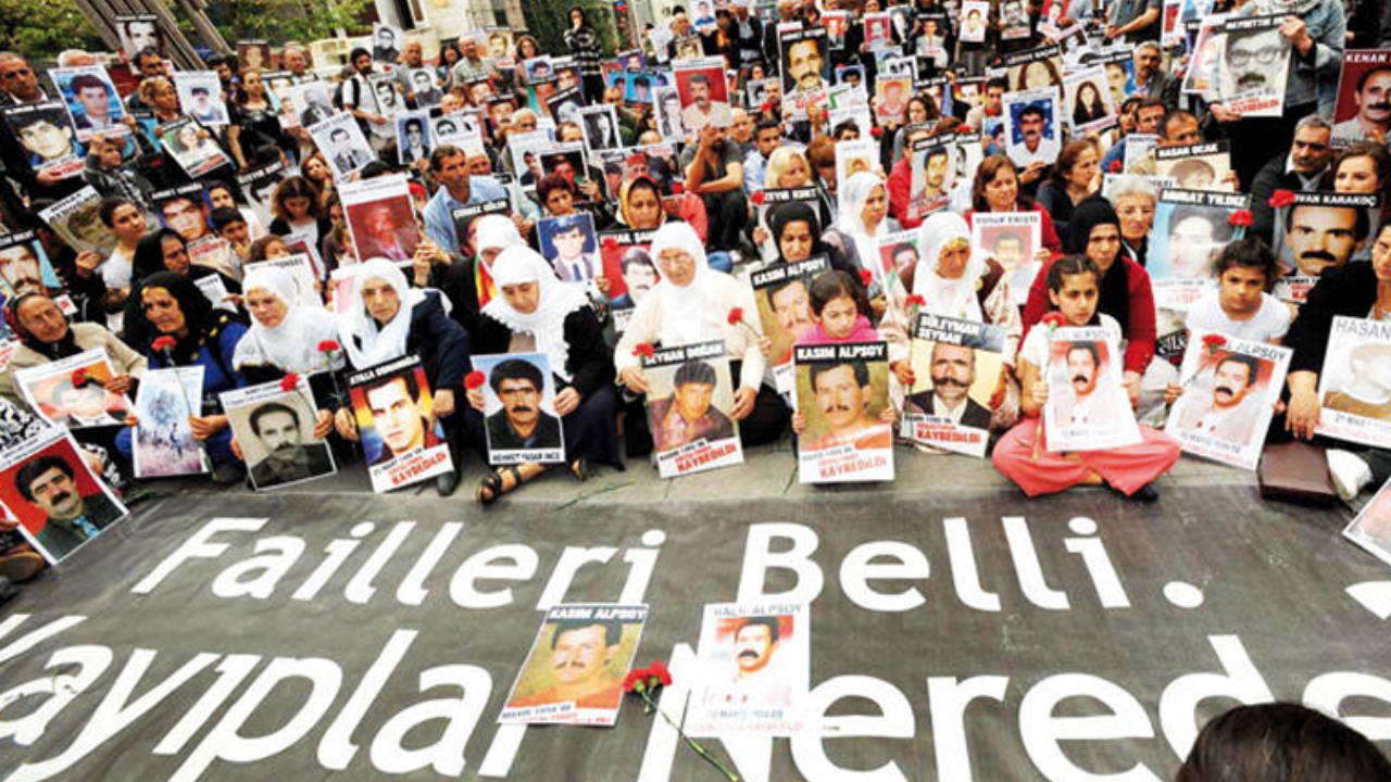 Cumartesi Anneleri'ne yönelik polis müdahalesine verilen takipsizlik kararına itiraz edildi