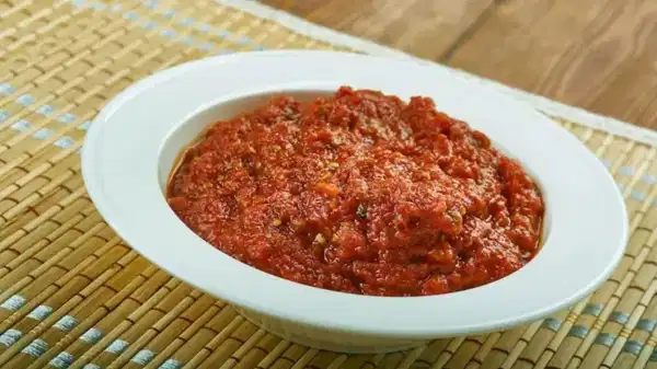 Balkan mutfağının efsane lezzeti: Pindjur tarifi