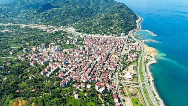Arhavililer, derelerine sahip çıkıyor