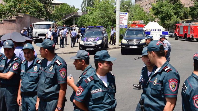 Ermenistan’da seçim öncesi siyasi gerilim