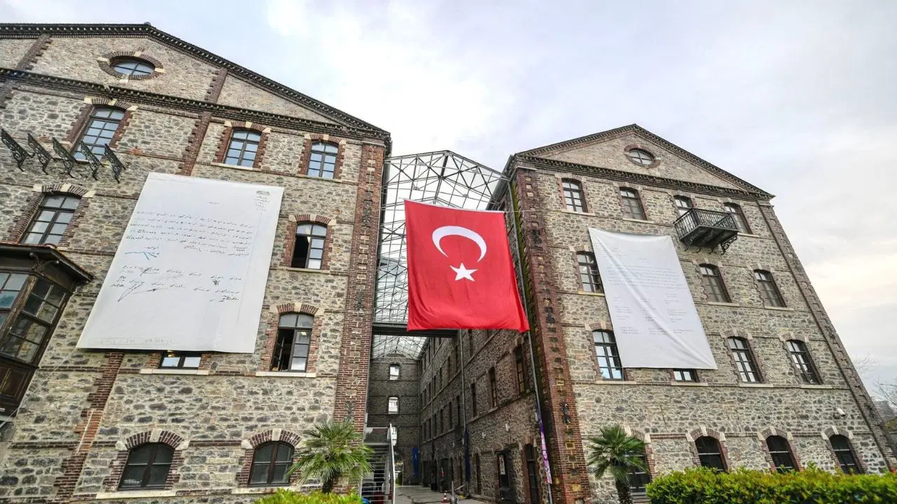 Kaymakamlıktan İzBB’ye 'Meslek Fabrikası boşaltın' tebliği