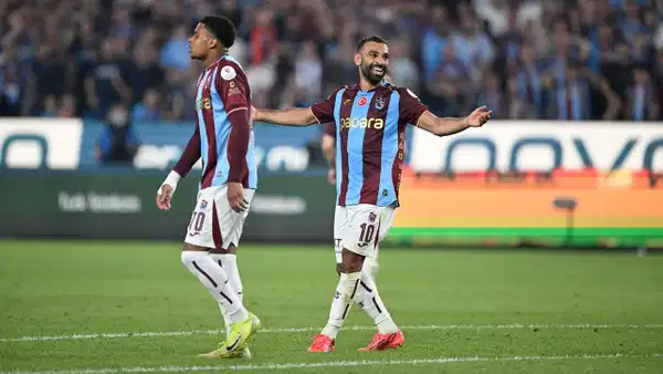 Attığı 2 golle karşılaşmaya damga vurmuştu: Mohamed Salah Avrupa'da gündem oldu