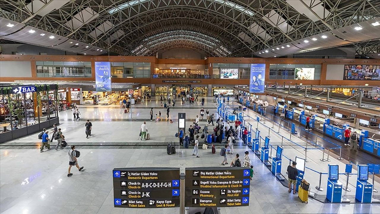 İstanbul Sabiha Gökçen Havalimanı'ndan 'uçuş' uyarısı