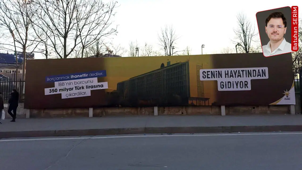 Toplumun büyük kesiminin ikna olmadığı söyleniyordu: İBB duruşması öncesi AKP’den adliye yanına dev afiş