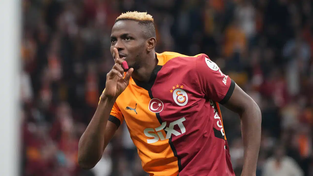 Biletler iptal edildi... Victor Osimhen'den Napoli'ye Galatasaray resti! 
