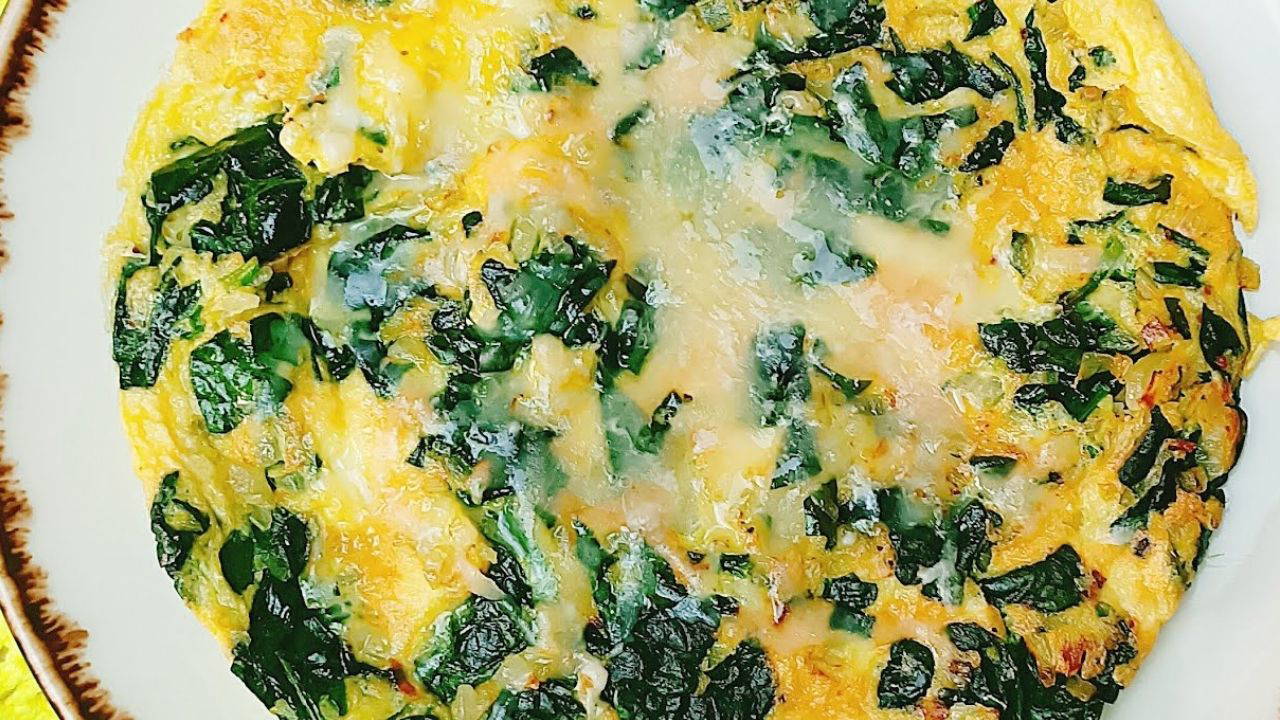 Güne enerjik başlamak için sağlıklı lezzet: Ispanaklı omlet tarifi