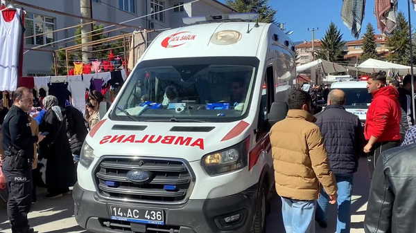 Pazar yerinde sopalı kavga: Alacak verecek meselesi kanlı bitti!