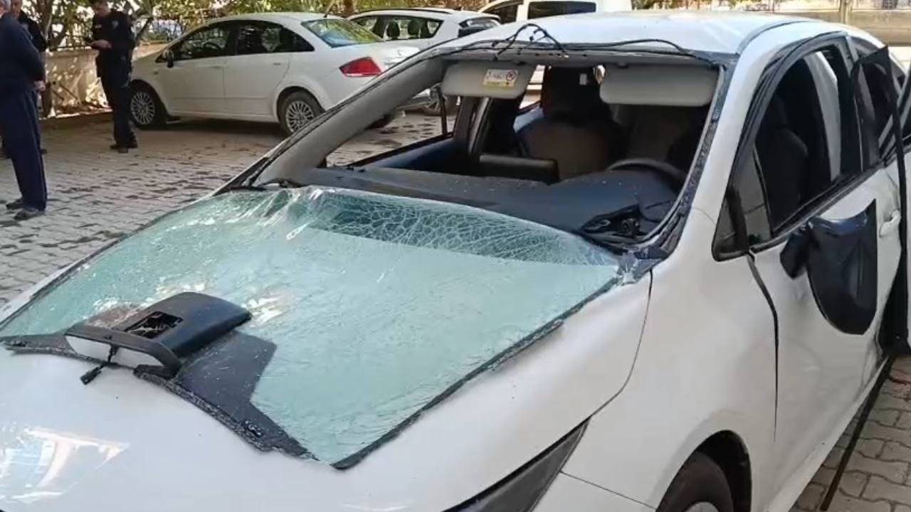 Elazığ'da park halindeki araçta patlama: 1 çocuk yaralandı!