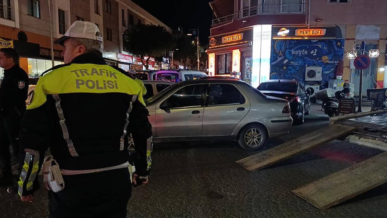 'Dur' ihtarına uymadı, aracını bırakıp kaçtı: 210 bin TL ceza uygulandı