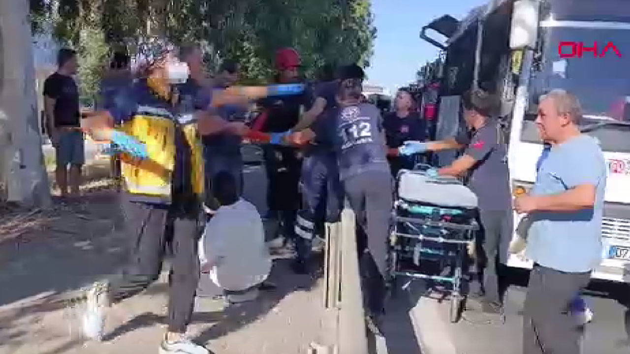 İki midibüs çarpıştı: Çok sayıda yaralı var!