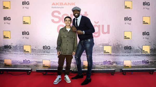 Mahallenin hikayesi, futbolun ruhu, ekranın yeni dili: 'Semt Çocuğu' lansmanı gerçekleşti 