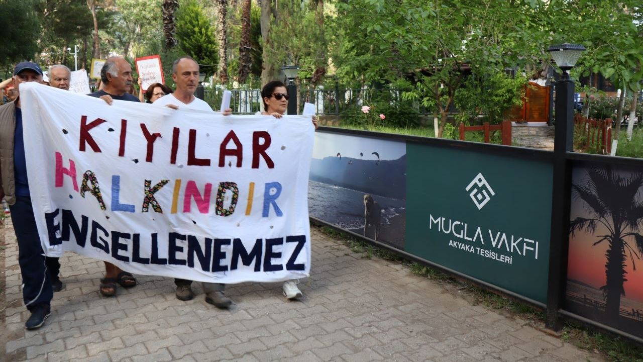 Akyaka Orman Kampı'nda çitler yıkıldı, “Yeryüzü Sofrası” kuruldu