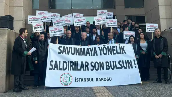 Avukatlardan Çağlayan'da açıklama: 'Boyun eğmeyeceğiz!'