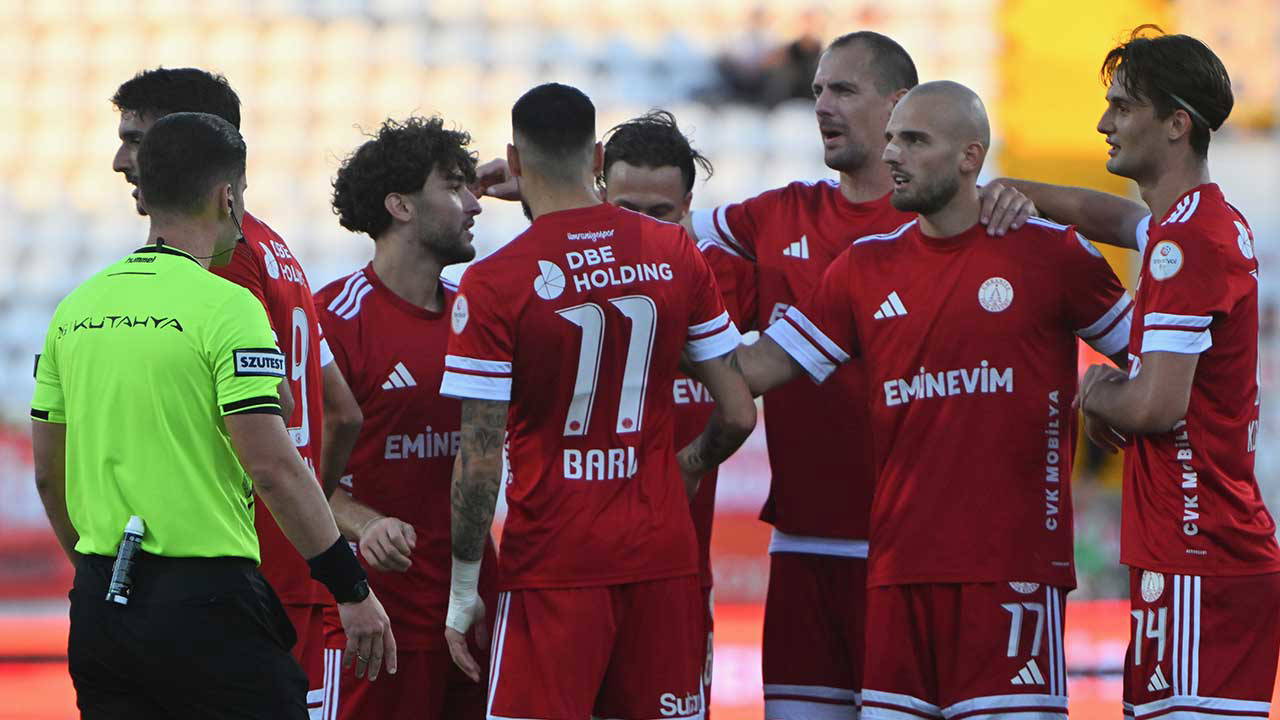 Ümraniyespor'dan Boluspor'a çelme!