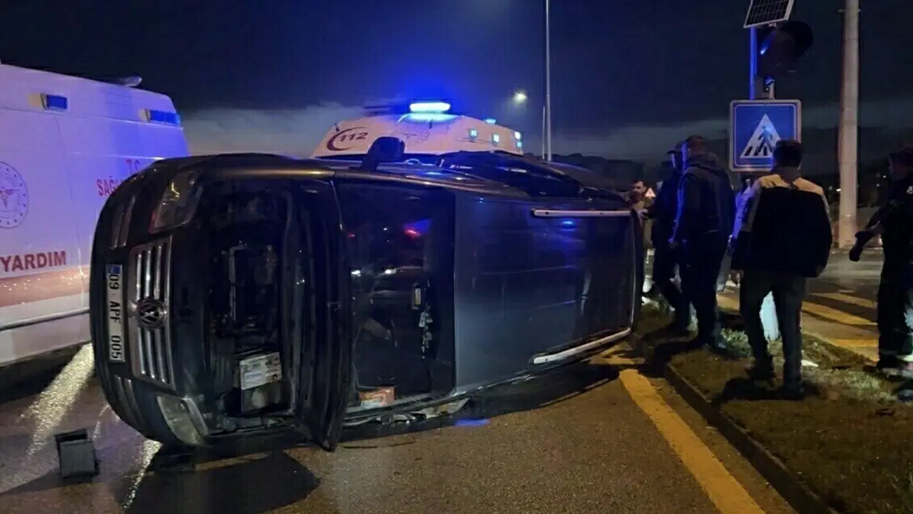 Aydın’da iki otomobil çarpıştı: 6 yaralı