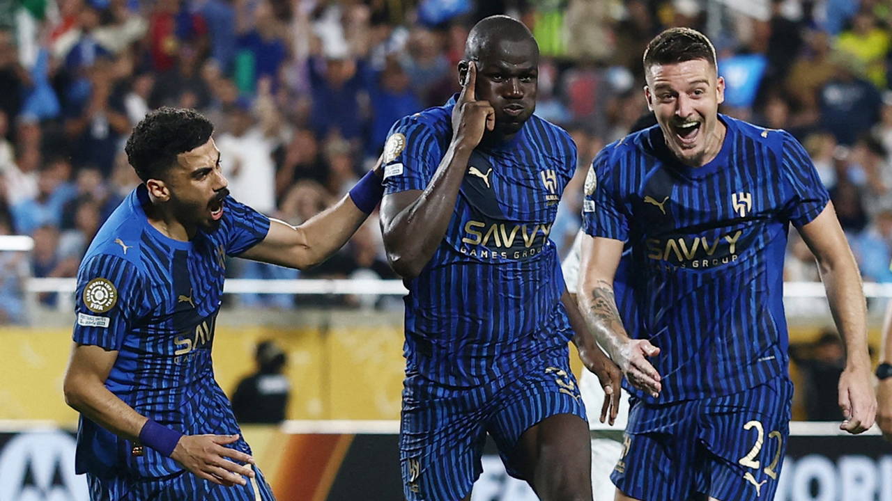 Al Hilal 7 gollü maçta Manchester City'yi turnuvanın dışına itti!