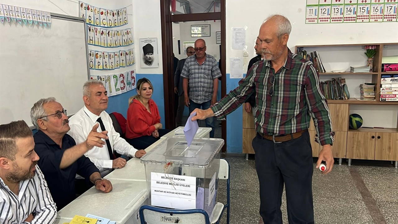 3 ildeki 6 beldede seçim: Yurttaşlar sandık başında
