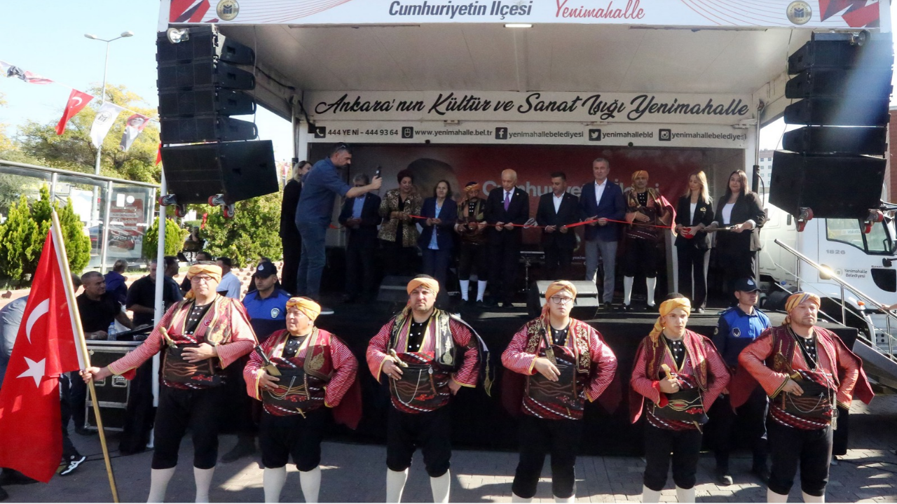 Yenimahalle Belediyesi’nin ek hizmet binası açıldı