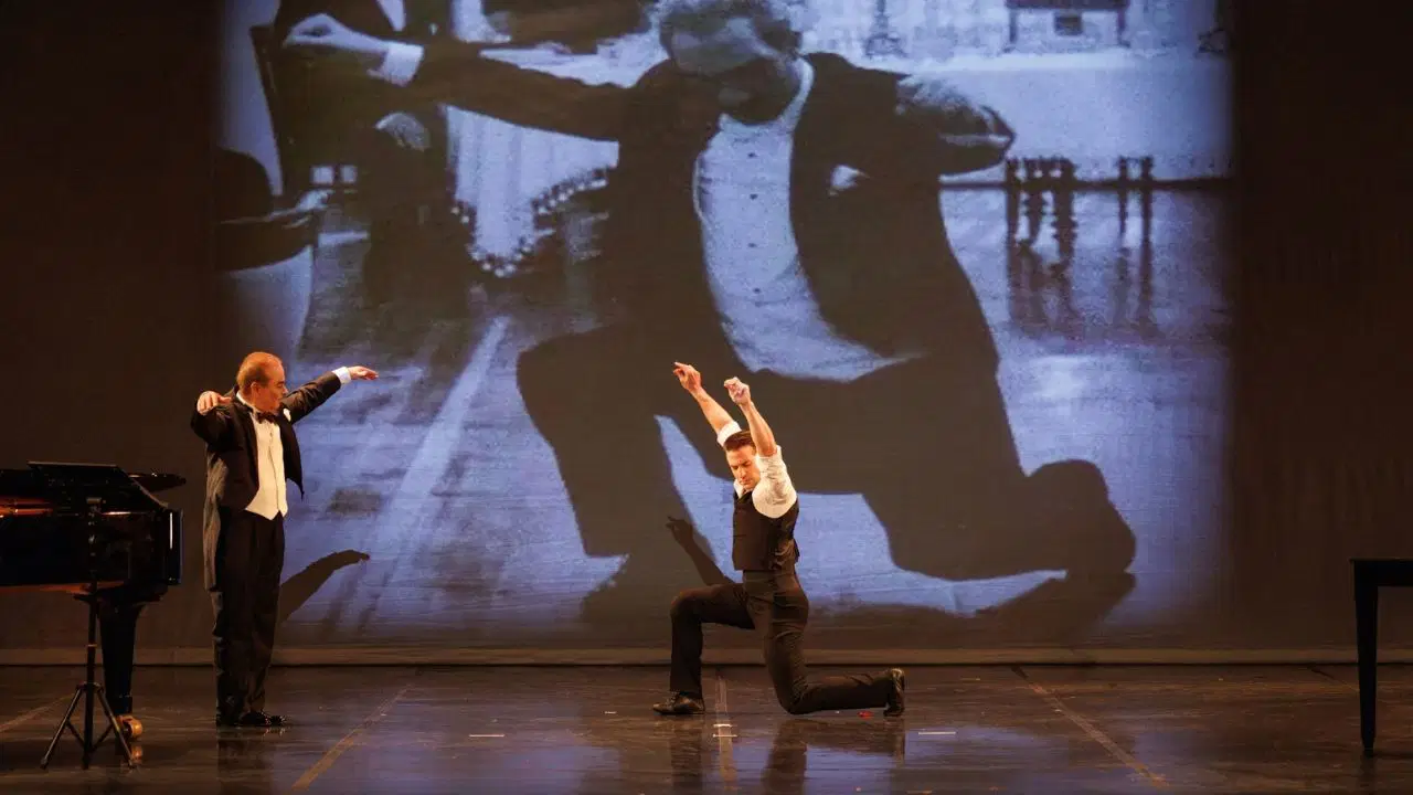 İstanbul Devlet Opera ve Balesi 'Atatürk ve Sanat' gösterisini sahneledi