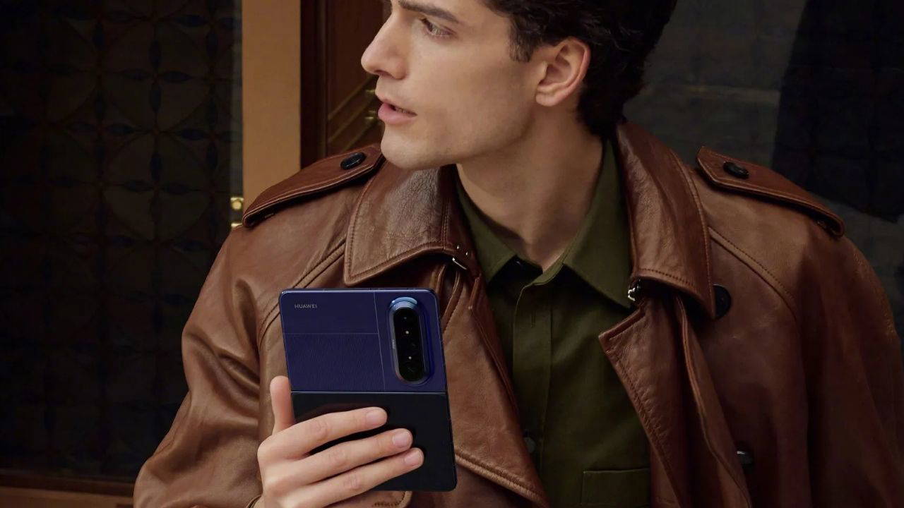 Geniş katlanabilir ekranlı telefon Huawei Pura X Max için görseller paylaşıldı