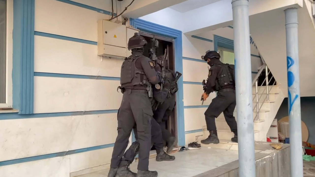 2 ilde 'Medeler' suç örgütüne operasyon: 14 gözaltı