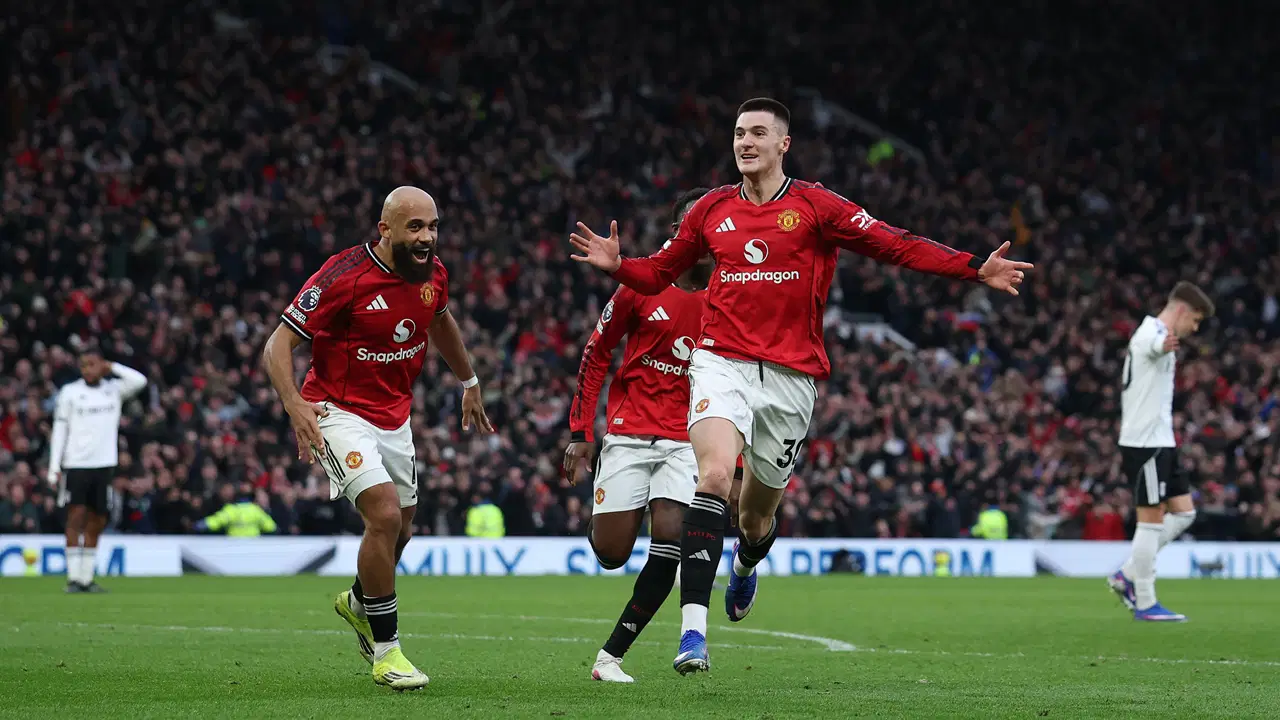 Manchester United'dan üst üste 3. galibiyet! 