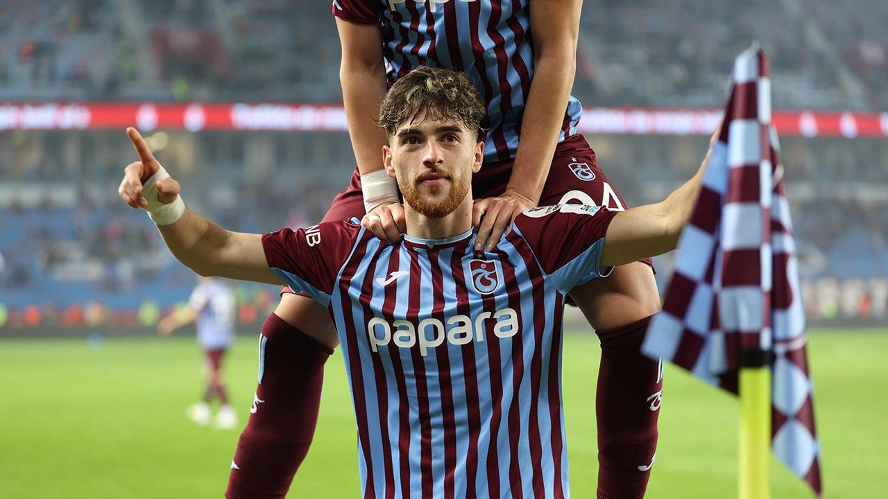 Trabzonspor'da ilk ayrılık resmileşti: Pedro Malheiro'dan 4 yıllık imza! 