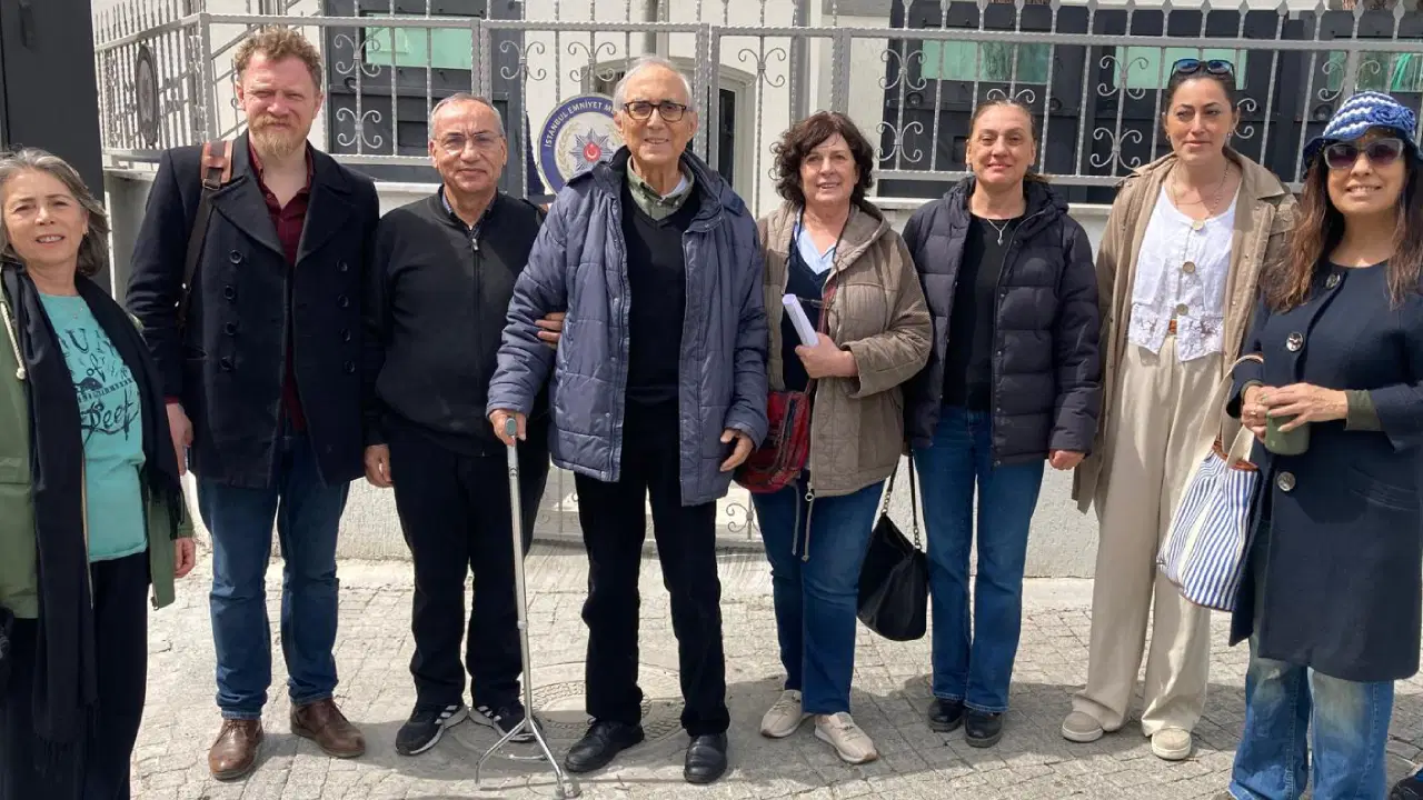 Laiklik Bildirisi’ne yönelik soruşturma sürüyor: Yazarımız Ataol Behramoğlu ifade verdi 