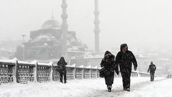 İstanbul'a kar geliyor! Meteoroloji açıkladı: 20 Şubat 2026 hava durumu raporu... Bugün hava nasıl olacak?