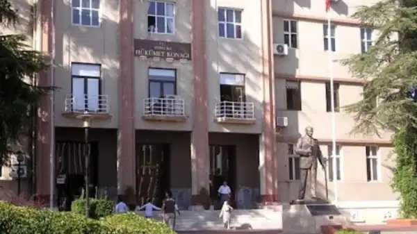 'Domuz eti ile kavurma ikramı' iddiası... Valilikten açıklama geldi!