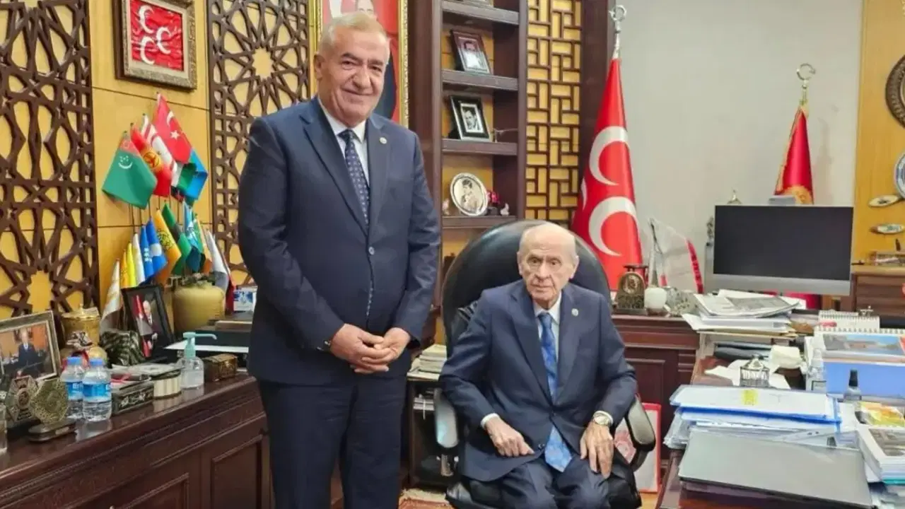 Talep üzerine istifa ettiğini açıklamıştı...