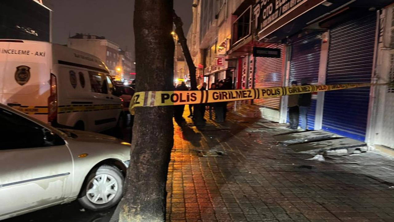 Yangın müdahale etmek için gittiler: Silahla vurulan 2 kişinin cesedini buldular!