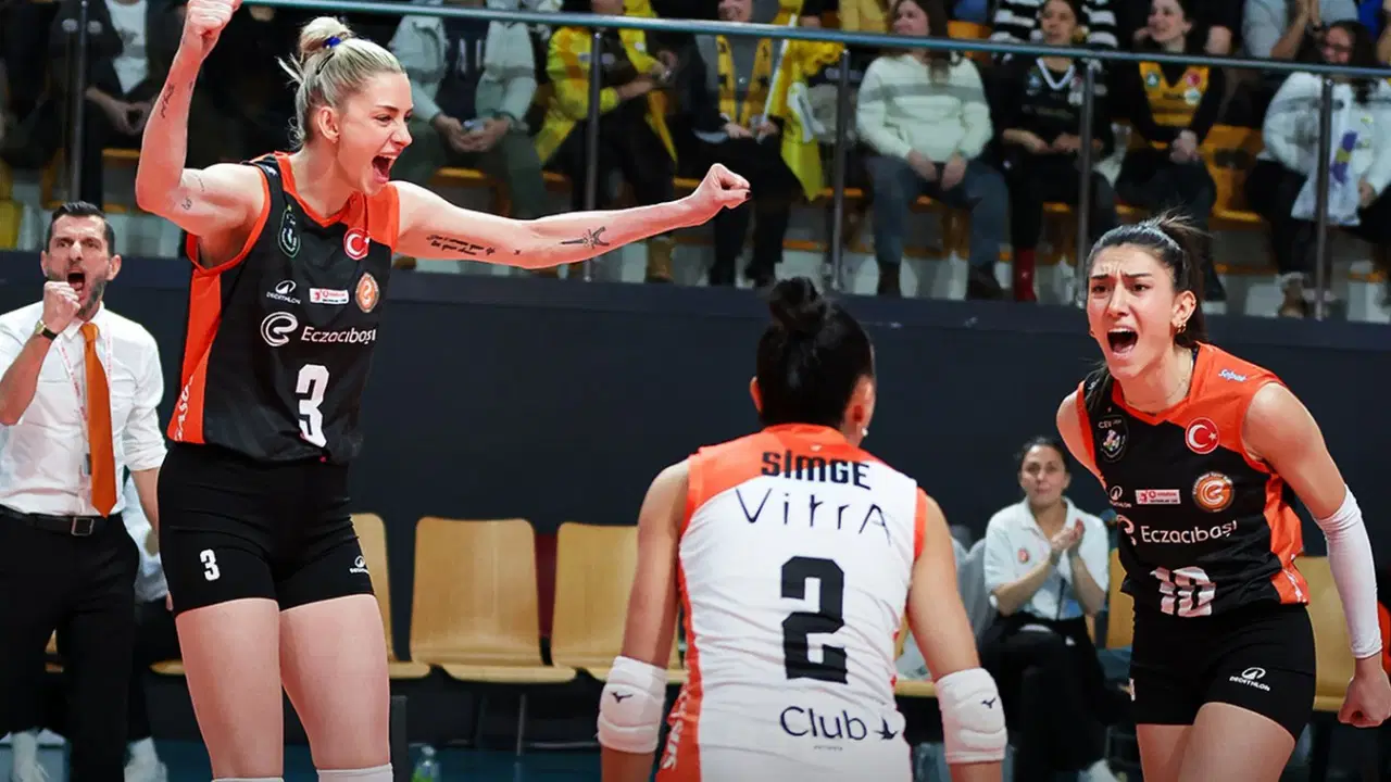 Eczacıbaşı Dynavit, VakıfBank'ın 19 maçlık serisini bitirdi!