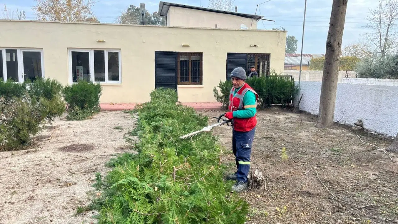 Ceyhan Belediyesi’nden kırsal mahallelere eşit hizmet