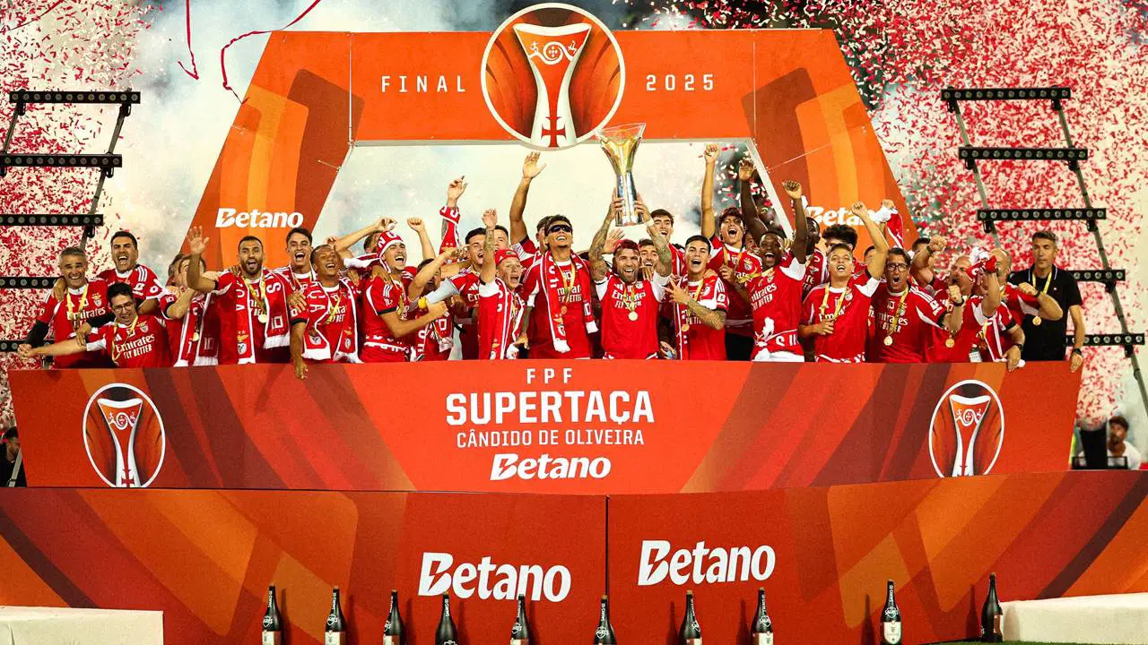 Portekiz Süper Kupası'nda şampiyon Benfica!