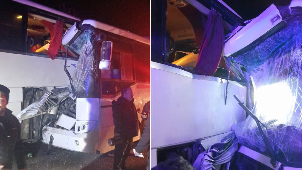 Sinop'ta feci kaza... Servis otobüsü yolcu otobüsüne çarptı: Çok sayıda yaralı var!