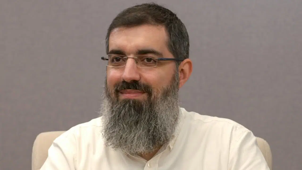 Halis Bayancuk kimdir, nereli? Halis Bayancuk hangi cemaatten?