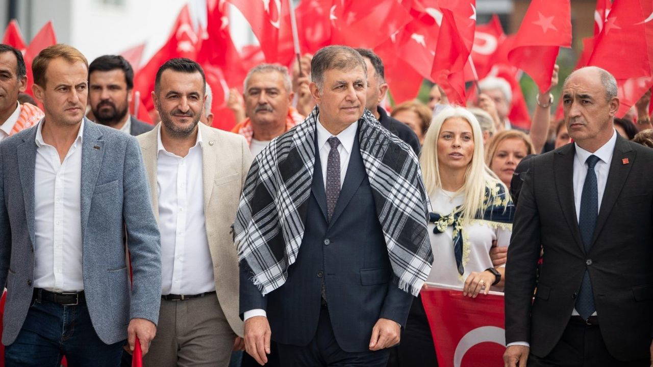 Cemil Tugay: Cumhuriyet’e ve milletimize sahip çıkacağız