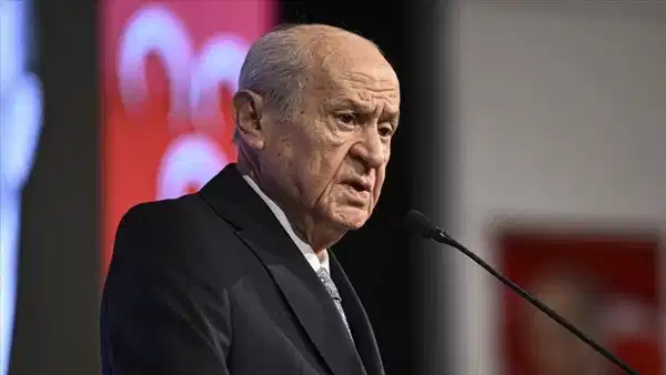 Bahçeli'nin MHP liderliğinin 30'uncu yılı: 'Üstlendiği misyonu büyük bir sadakatle omuzlamıştır'