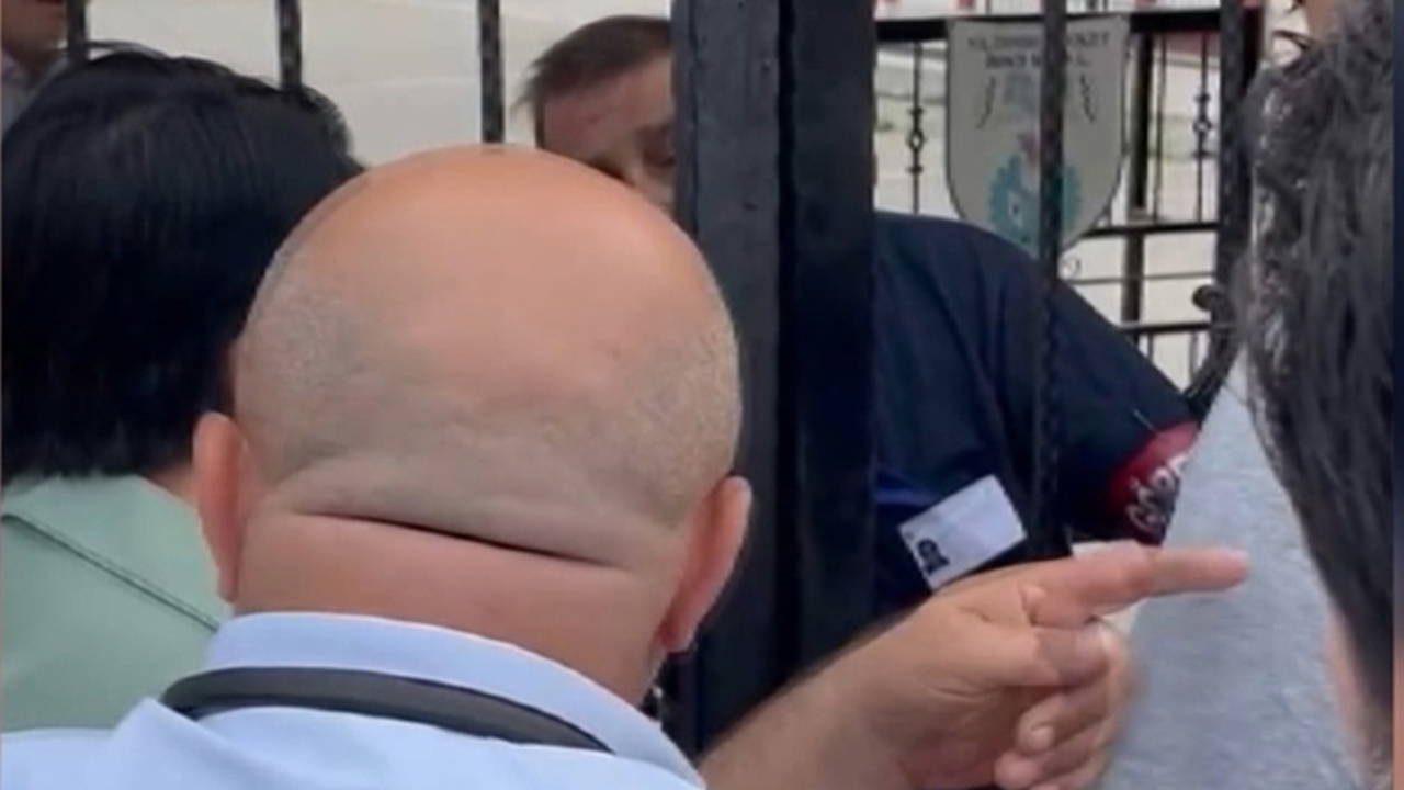 Otobüs şoförü, 'Benim yüzümden geç kaldılar' diyerek 5 adayı sınav binasına aldırdı