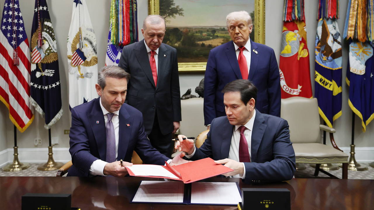 'Ne istediler de verdiniz?'