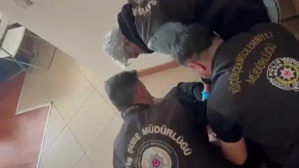 İstanbul'daki cinayette yeni gelişme... Husumetlisini silahla vurarak öldürmüştü: O şüpheli yakalandı