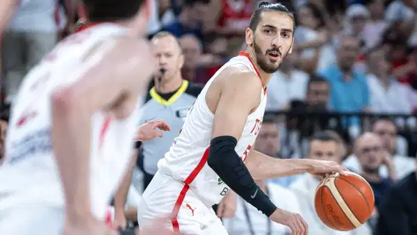12 Dev Adam, FIBA'nın güç sıralamasında zirvede
