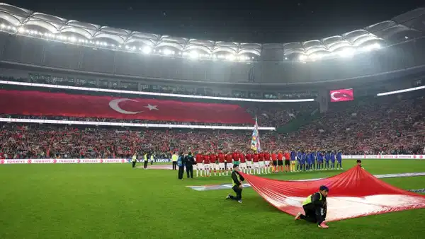 UEFA'dan kulüplere milli takım ödemesi!