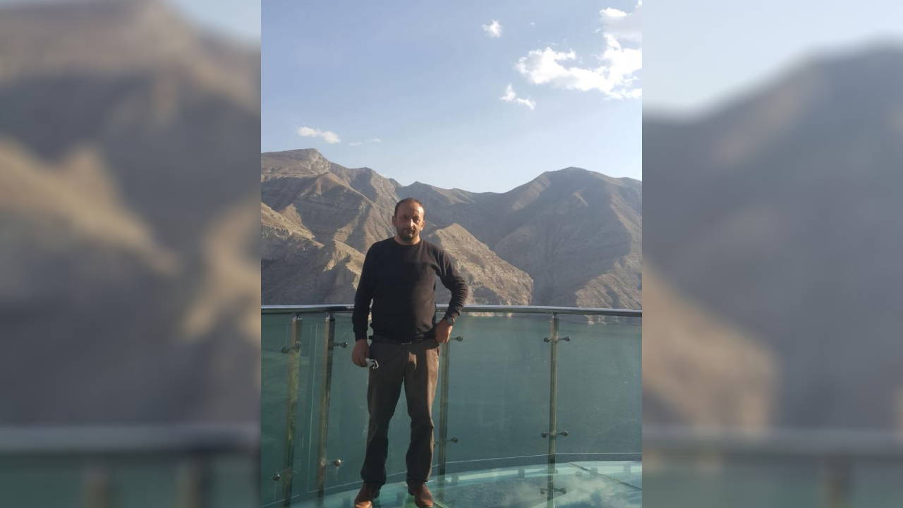 Artvin’de öğretmen araç içinde ölü bulundu