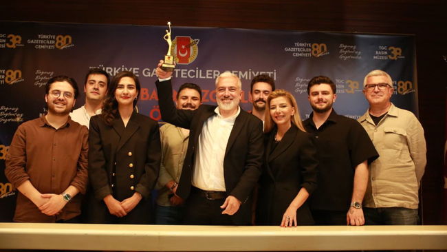 TGC'den Cumhuriyet TV'ye Basın &Ouml;zg&uuml;rl&uuml;ğ&uuml; &Ouml;d&uuml;l&uuml;