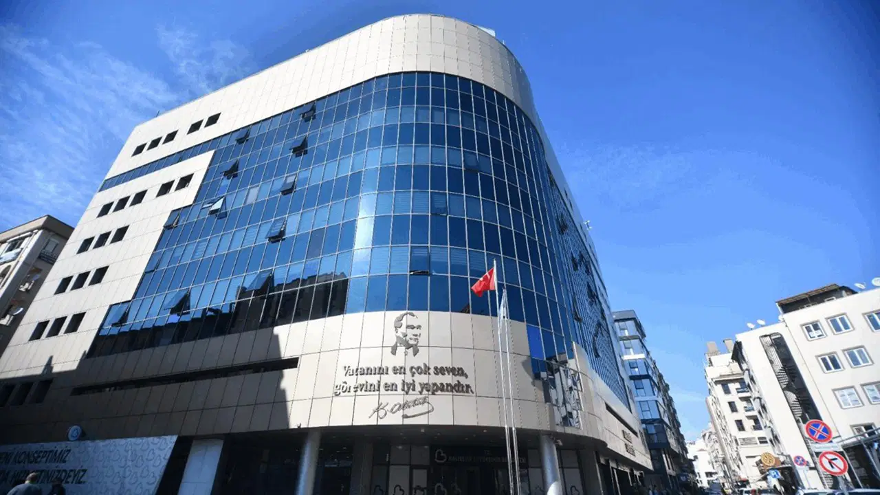 Balıkesir Büyükşehir Belediyesi'nde 'irtikap' soruşturması: 2 kişi tutuklandı