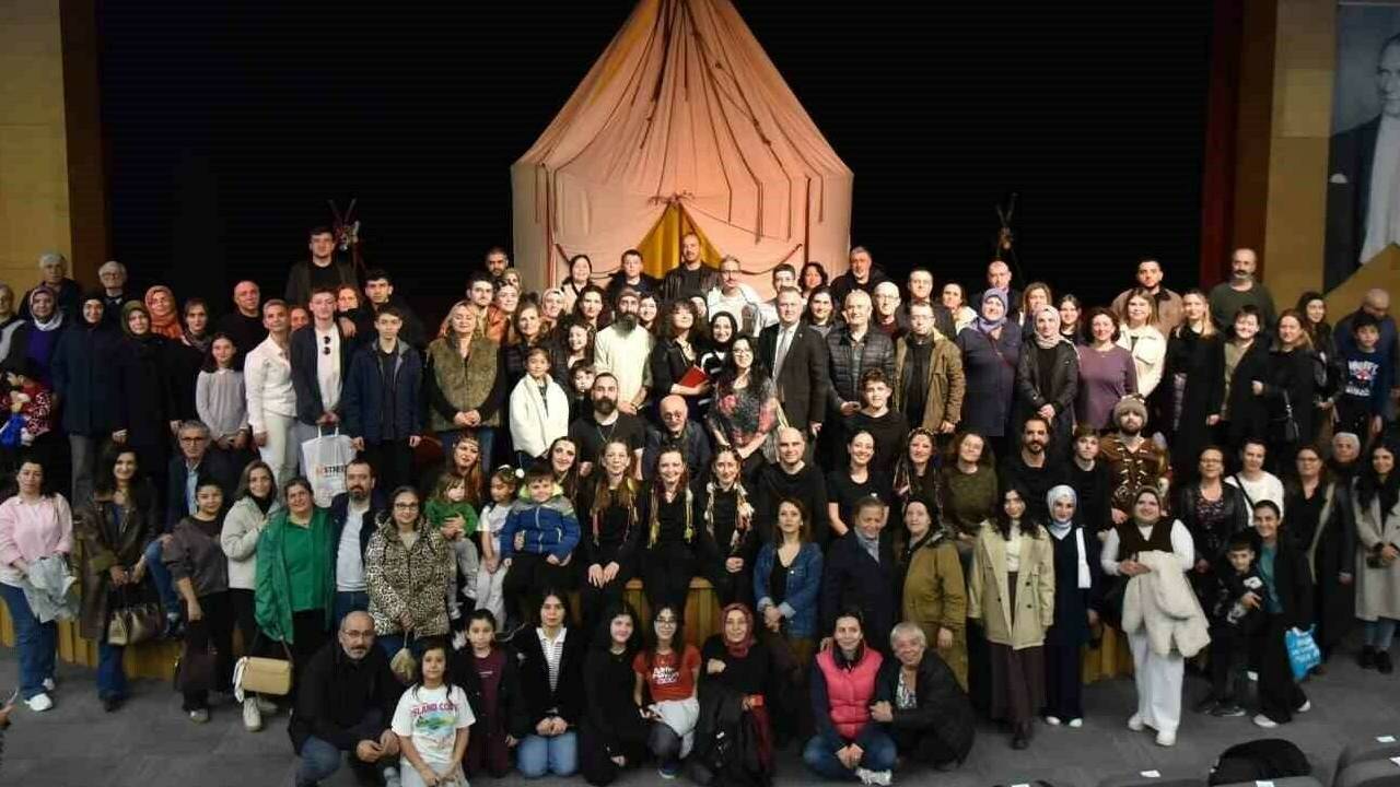Samsun’da Tiyatro Günleri sona erdi: Tiyatro tutkunları Atakum'da buluştu